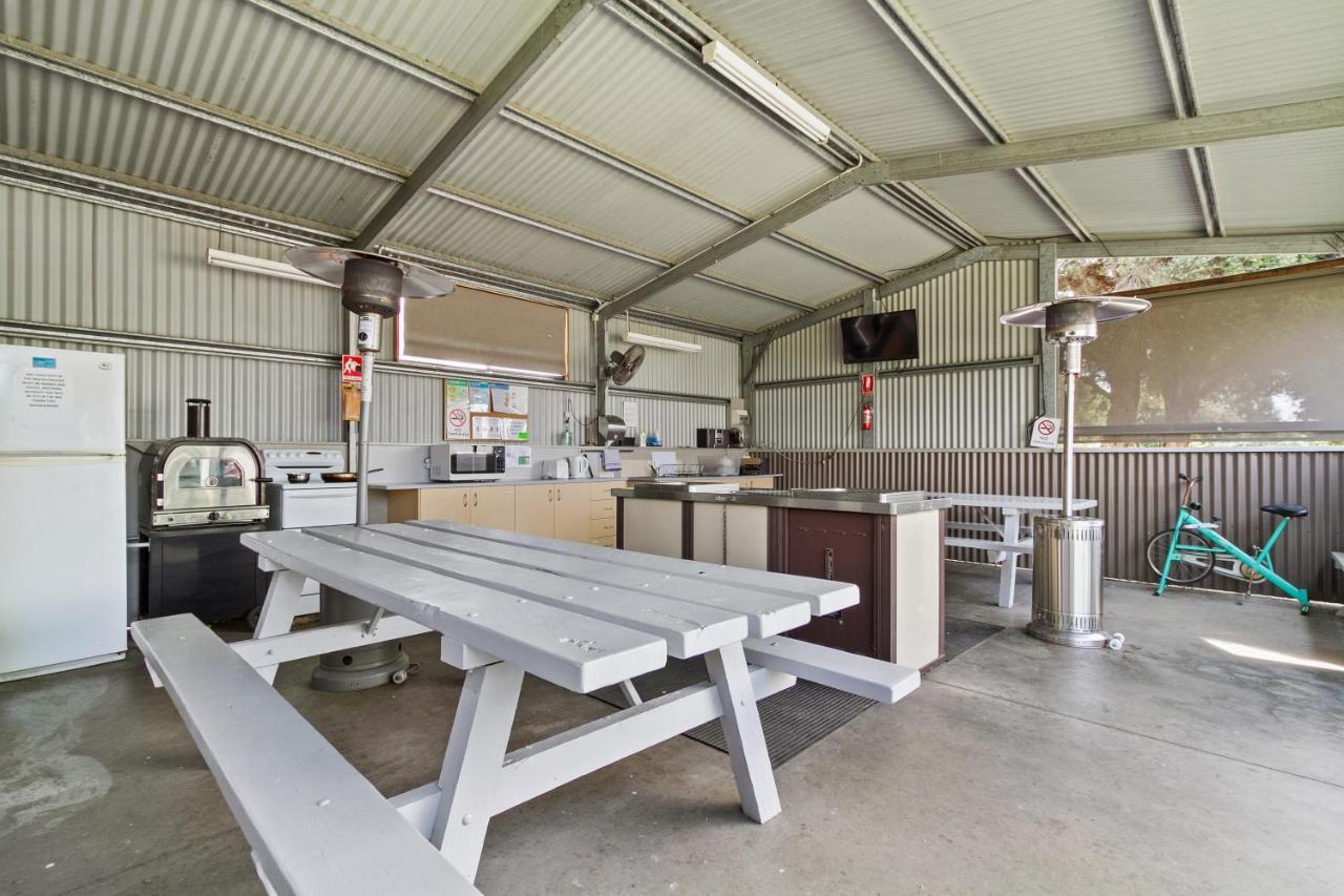 Traralgon Lifestyle Village Esterno foto